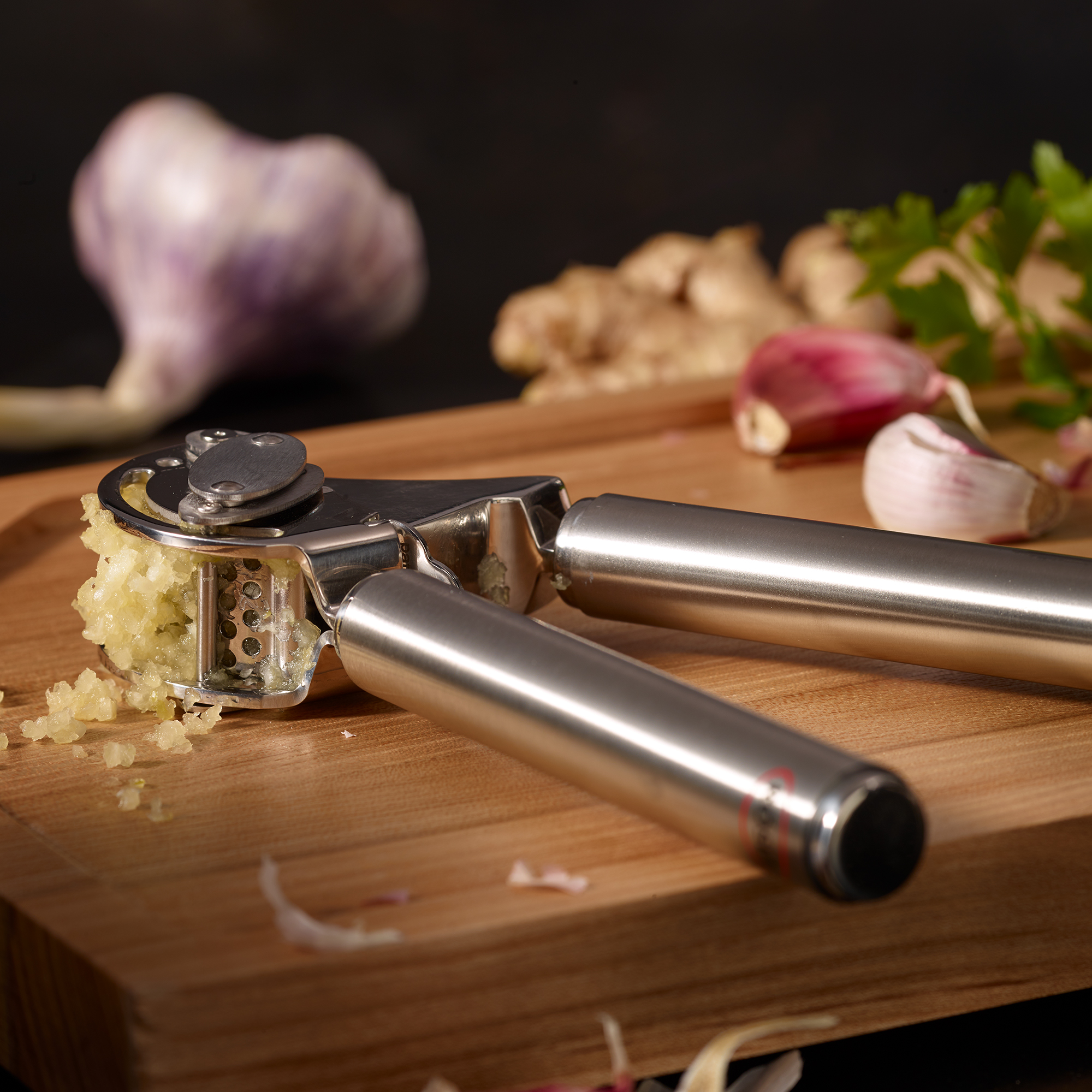 The Best Garlic Presses for Mess-Free Mincing