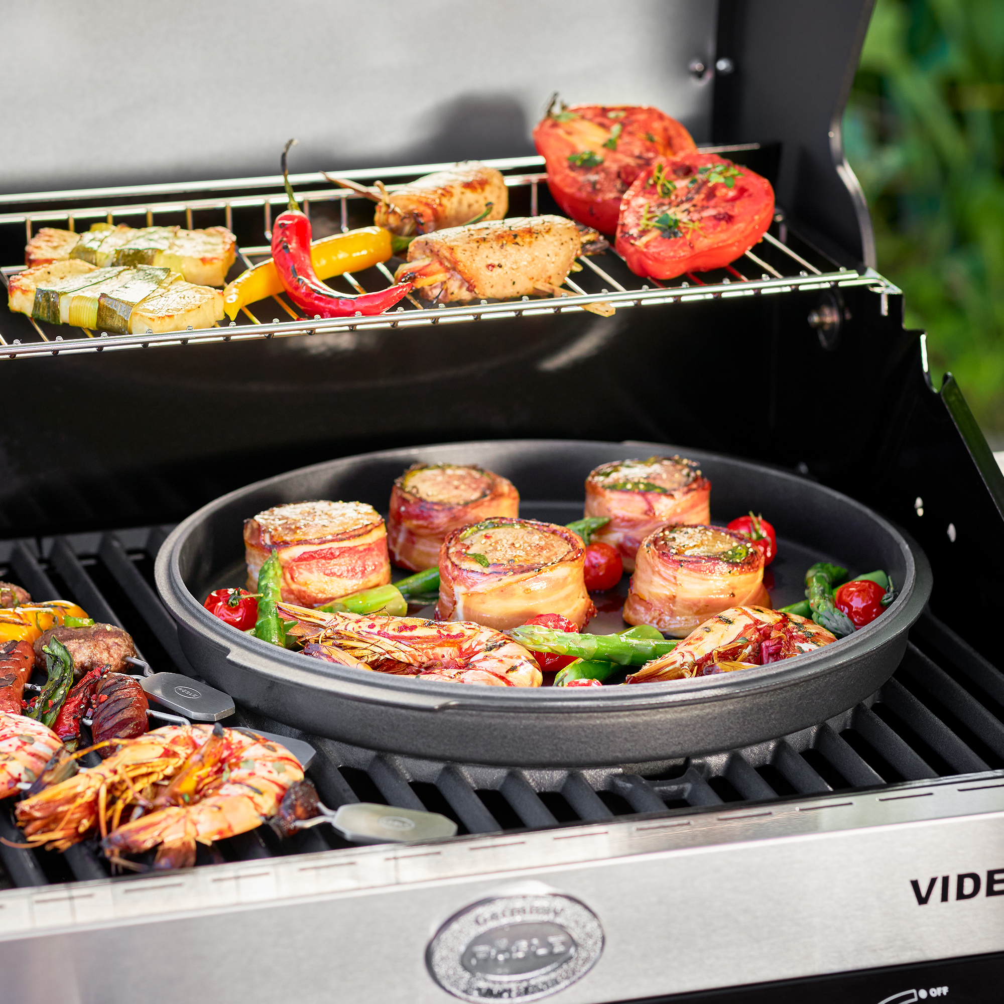 Gasgrill VIDERO G6-S Vario+ schwarz 50mbar